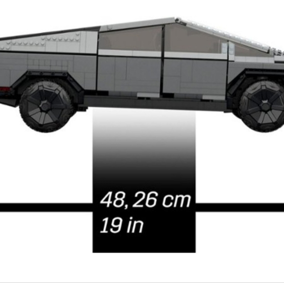 New Mattel Creations MEGA x Tesla Cybertruck - Picture 4 of 4